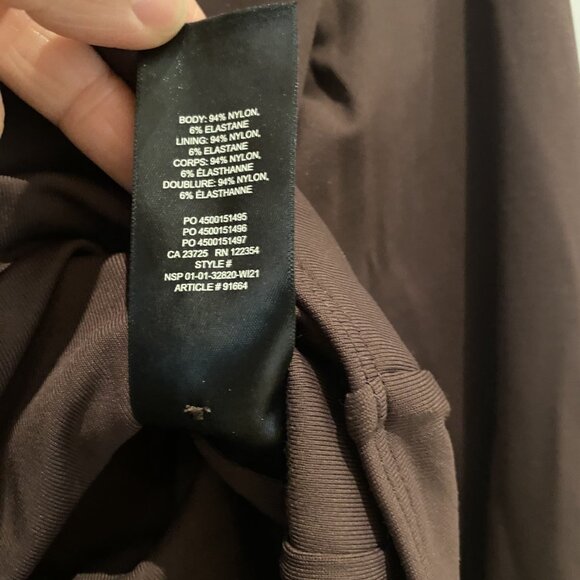 Aritzia Babaton Henley V-Neck Bodysuit - Picture 3 of 4